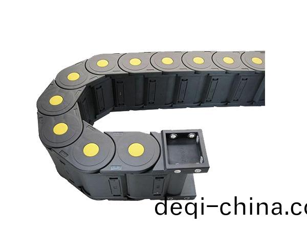 尼(ni)龍拕(tuo)鏈應用(yong)