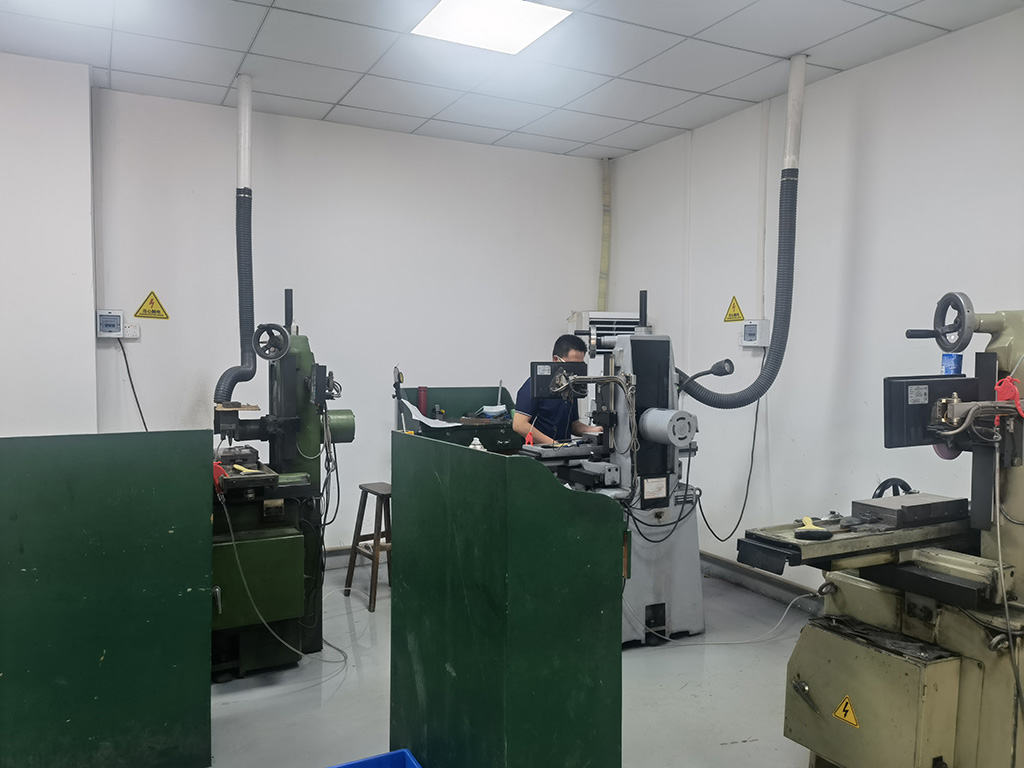 平麵小(xiao)磨牀 (4).jpg